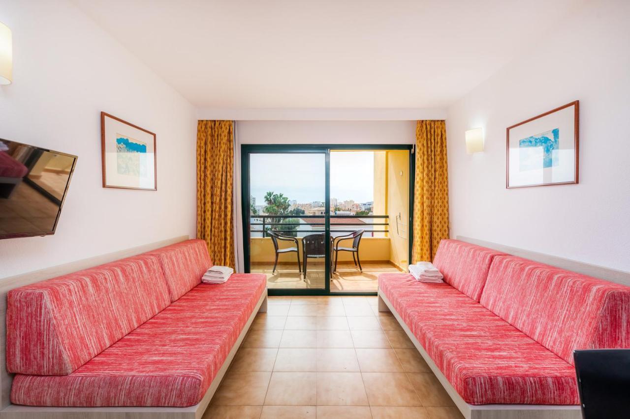 Holiday home Apto Con Terraza 204 *